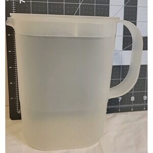 Vtg Tupperware 1529 Clear 1 Quart Slim Fridge Door 2 way Pour & Store Pitcher